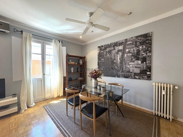 Apartamento Amplio en Salamanca de 3 Dormitorios #2077 en Madrid
