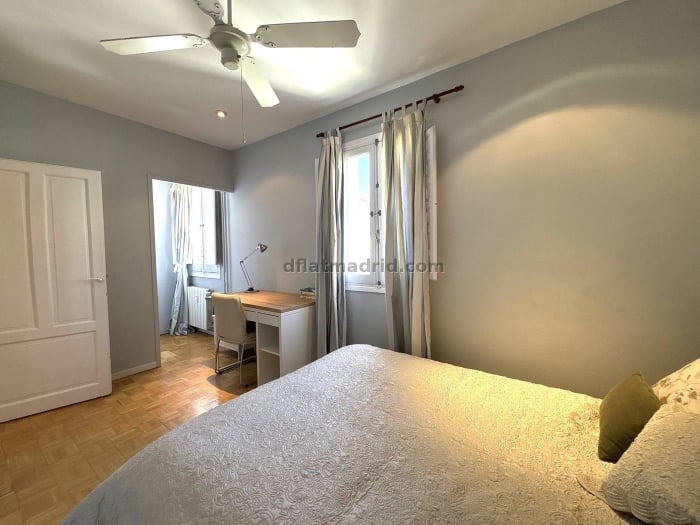 Apartamento Amplio en Salamanca de 3 Dormitorios #2077 en Madrid