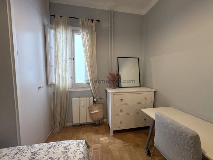 Apartamento Amplio en Salamanca de 3 Dormitorios #2077 en Madrid