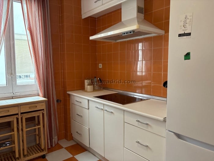 Apartamento Amplio en Salamanca de 3 Dormitorios #2077 en Madrid