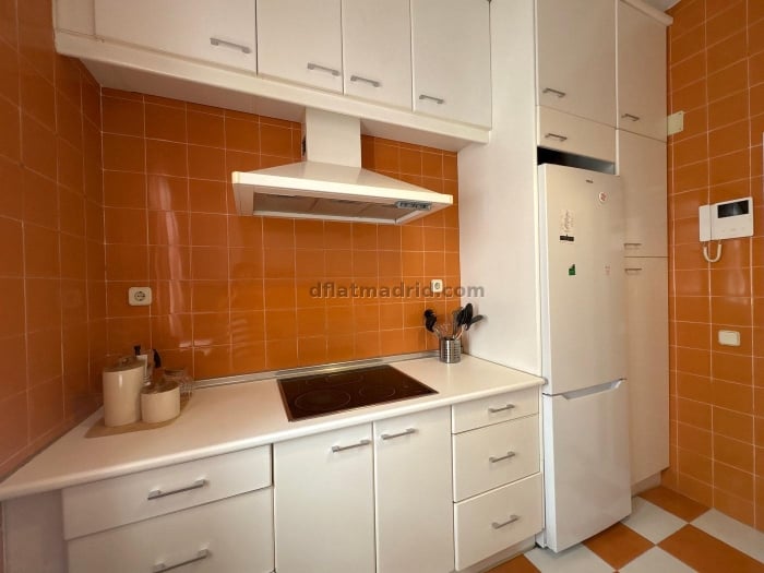 Apartamento Amplio en Salamanca de 3 Dormitorios #2077 en Madrid