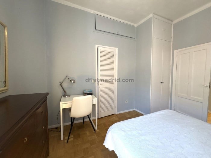 Apartamento Amplio en Salamanca de 3 Dormitorios #2077 en Madrid