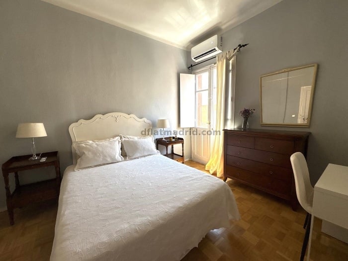Apartamento Amplio en Salamanca de 3 Dormitorios #2077 en Madrid