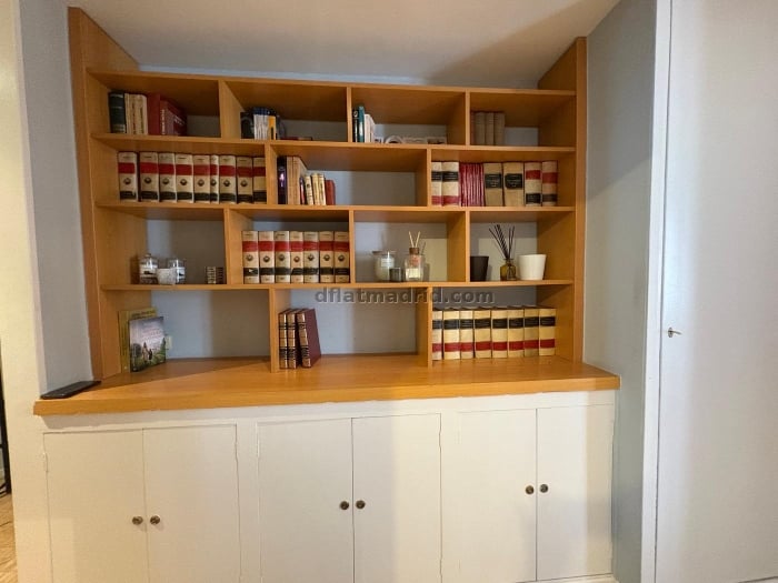 Apartamento Amplio en Salamanca de 3 Dormitorios #2077 en Madrid