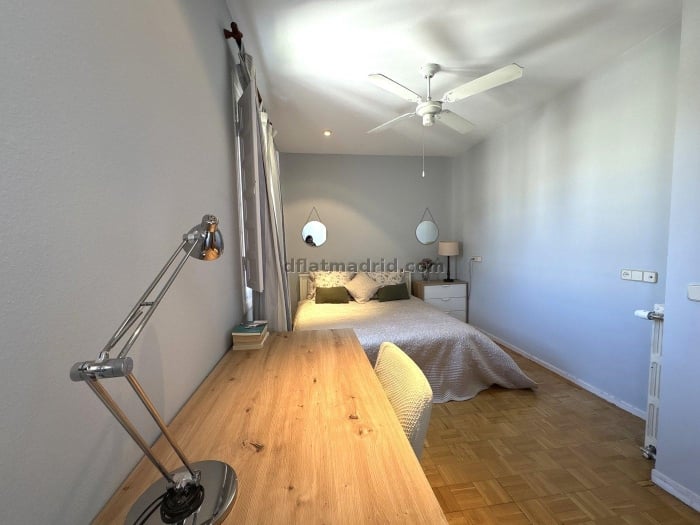 Apartamento Amplio en Salamanca de 3 Dormitorios #2077 en Madrid