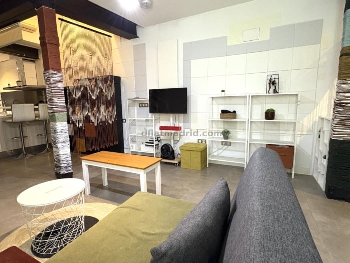 Apartamento Amplio en Arganzuela de 3 Dormitorios #2078 en Madrid