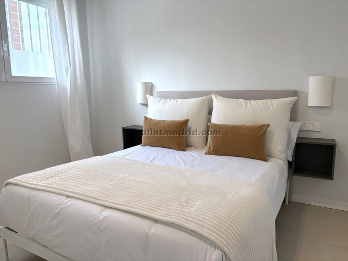 Apartamento Acogedor en Fuencarral de 1 Dormitorio #2084 en Madrid
