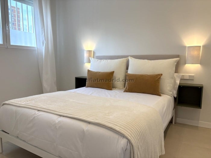 Apartamento Acogedor en Fuencarral de 1 Dormitorio #2084 en Madrid