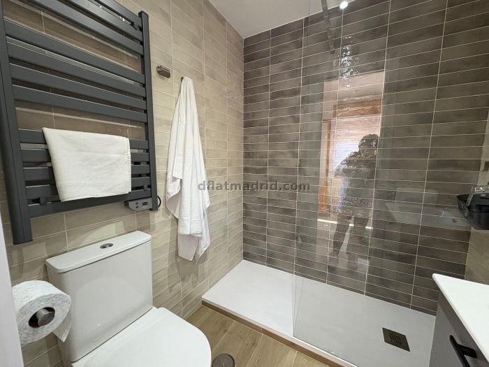 Room in Segovia of 1 Bedroom #2086 in Segovia